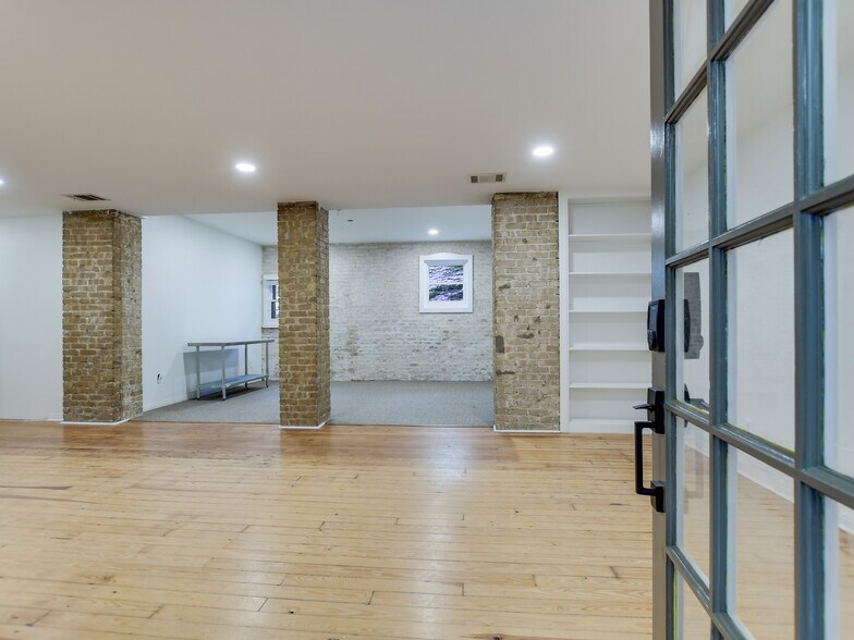 More Photos Of 702 San Antonio St, Austin Loft Creative Space For Lease