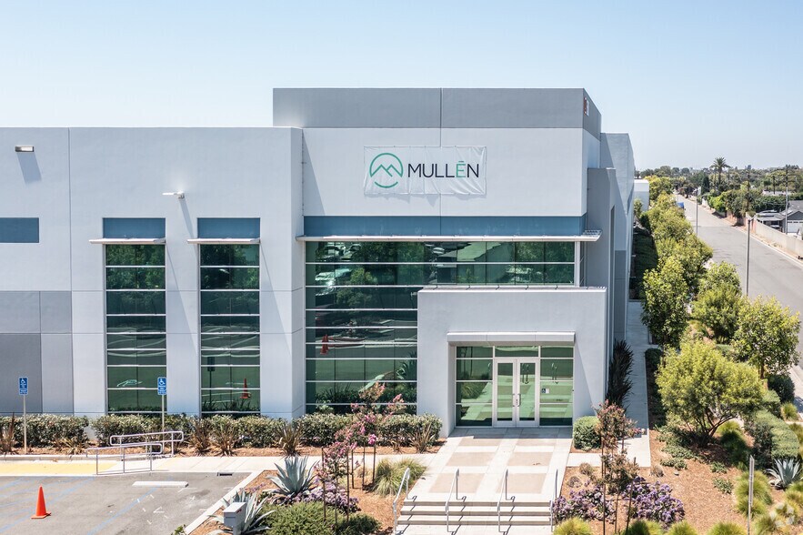 More Photos Of 1500 E Walnut Ave, Fullerton Manufacturing For Lease