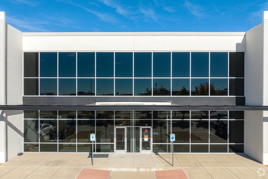 More Photos Of 6644 All Stars Ave, Frisco Warehouse For Lease