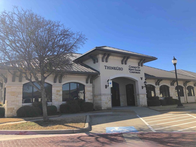 More Photos Of 8501 Wade Blvd, Frisco Office For Lease