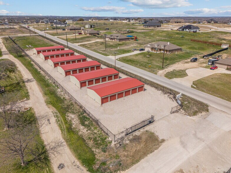 More Photos Of 101 Enchanted Lakes dr, Azle Self Storage For Sale