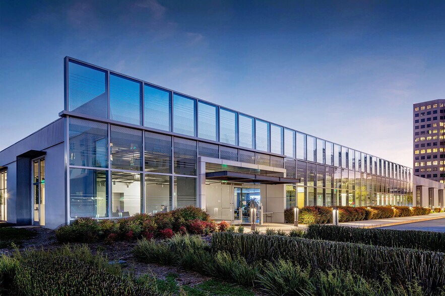 Primary Photo Of 2722 Michelson Dr, Irvine Office For Sale