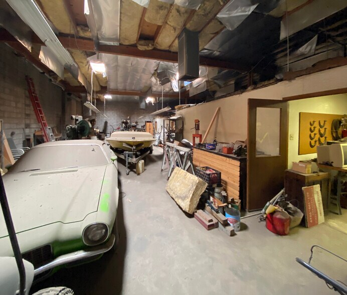 More Photos Of 208 W Maricopa Fwy, Phoenix Warehouse For Sale