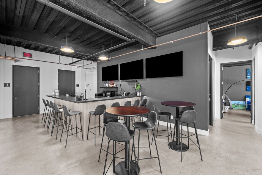 More Photos Of 501 S Beverly Dr, Beverly Hills Medical For Lease