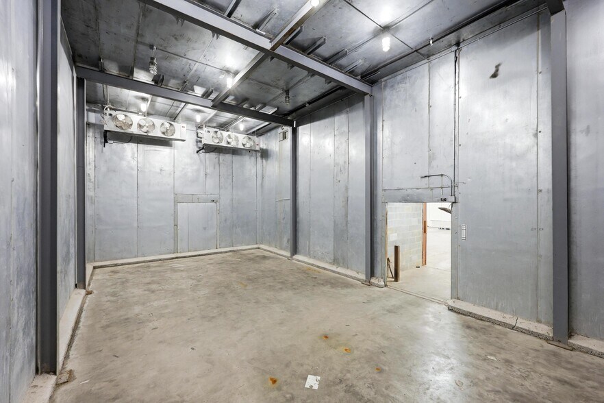 More Photos Of 2154 Old Charleston Rd NE, Cleveland Refrigeration Cold Storage For Sale