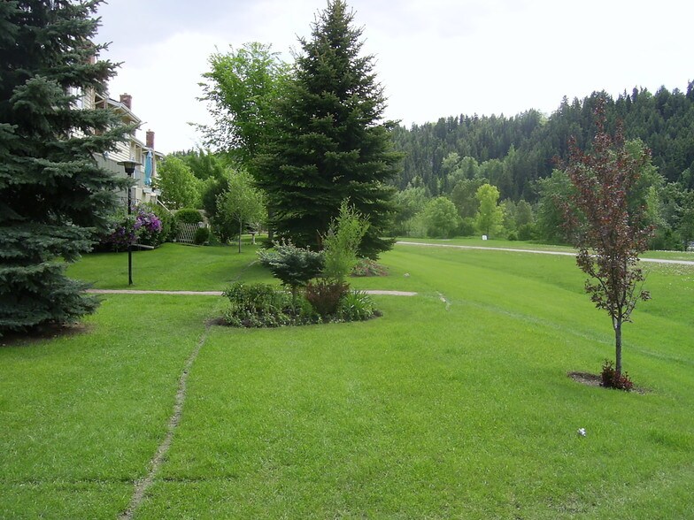 More Photos Of , Calgary Multifamily For Sale