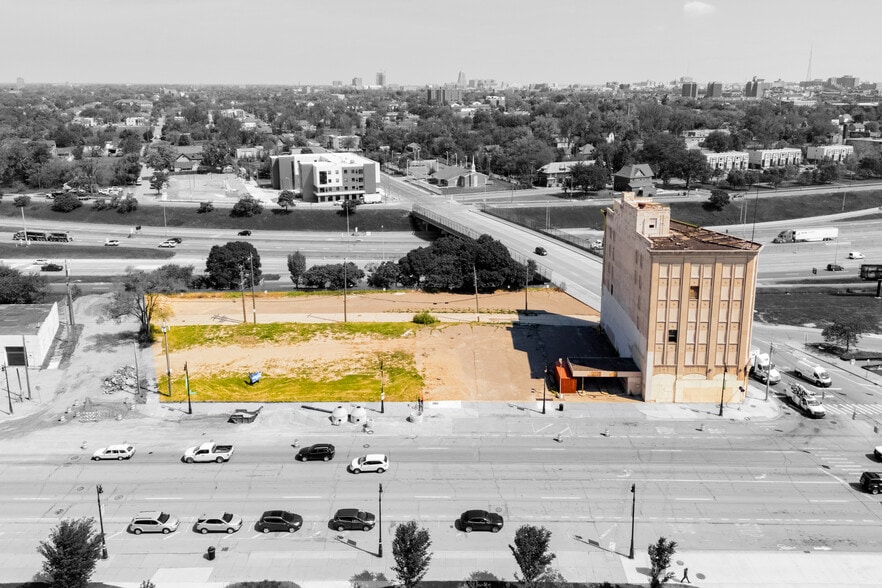 More Photos Of 2411 14th St, Detroit Office Residential For Sale