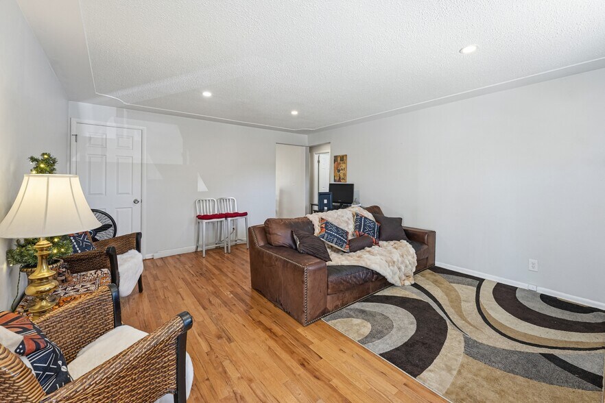 More Photos Of 13611 E Nevada Pl, Aurora Multifamily For Sale