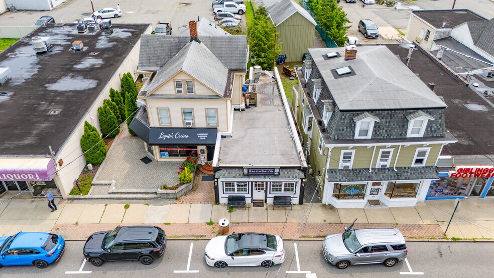 More Photos Of 388 Ramapo Valley Rd, Oakland Storefront Retail Residential For Lease