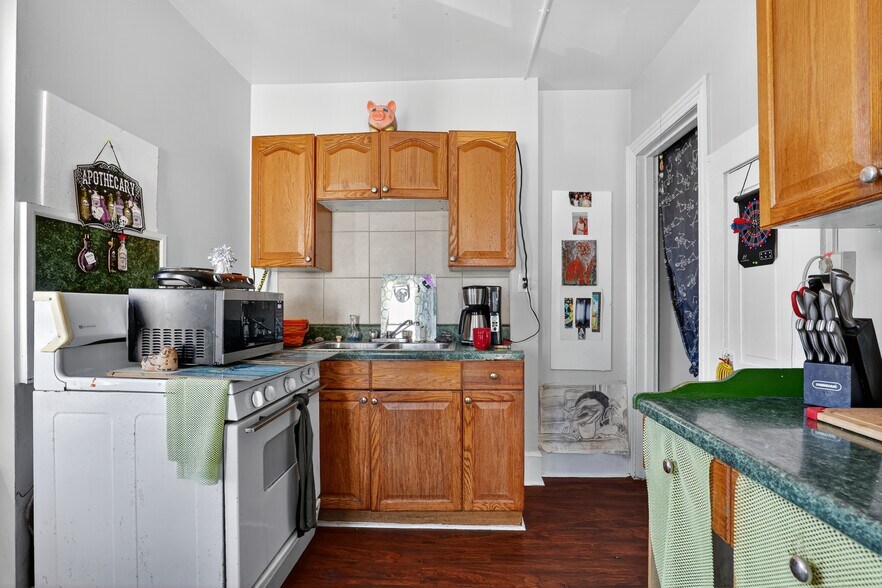 More Photos Of , Reading Multifamily For Sale