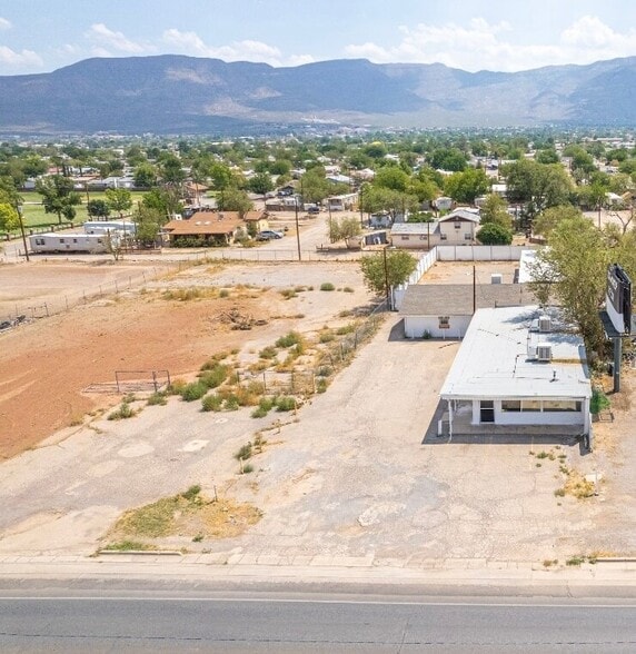 More Photos Of 1640 N White Sands Blvd, Alamogordo General Retail For Sale
