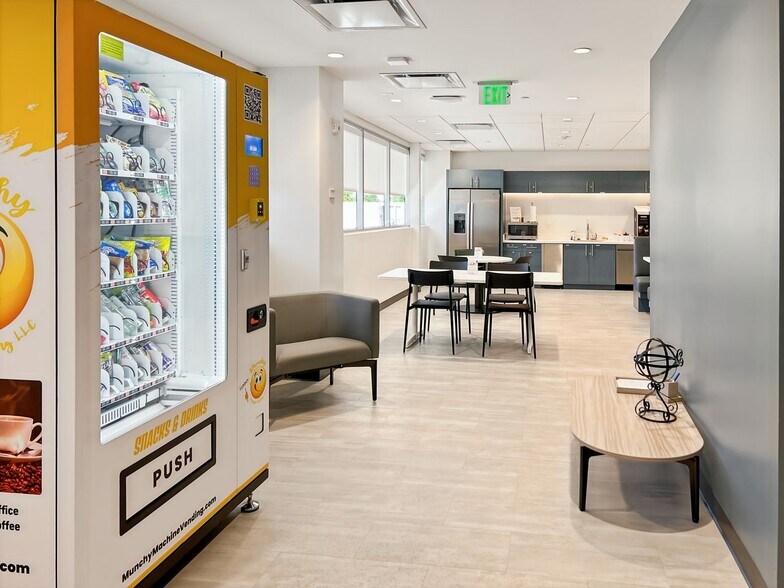 More Photos Of 6501 Park of Commerce Blvd, Boca Raton Coworking Space