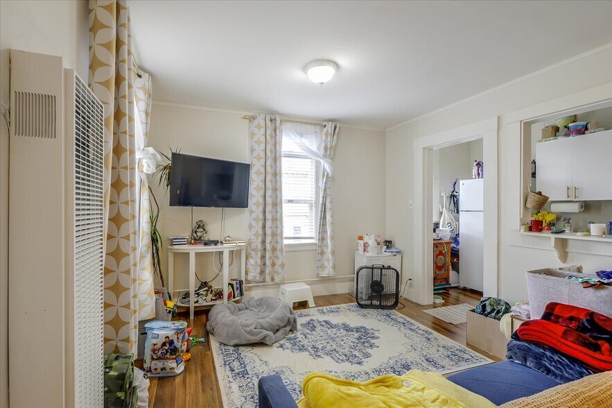 More Photos Of 1300 Church St, San Francisco Apartments For Sale