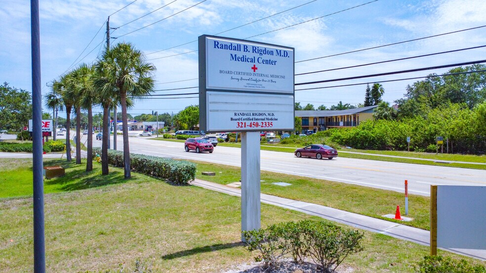 More Photos Of 8400 Astronaut Blvd, Cape Canaveral Medical For Sale
