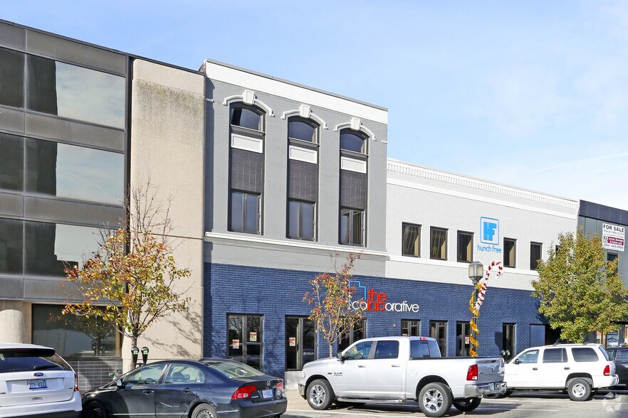 More Photos Of 21 N Main St, Mount Clemens Coworking Space