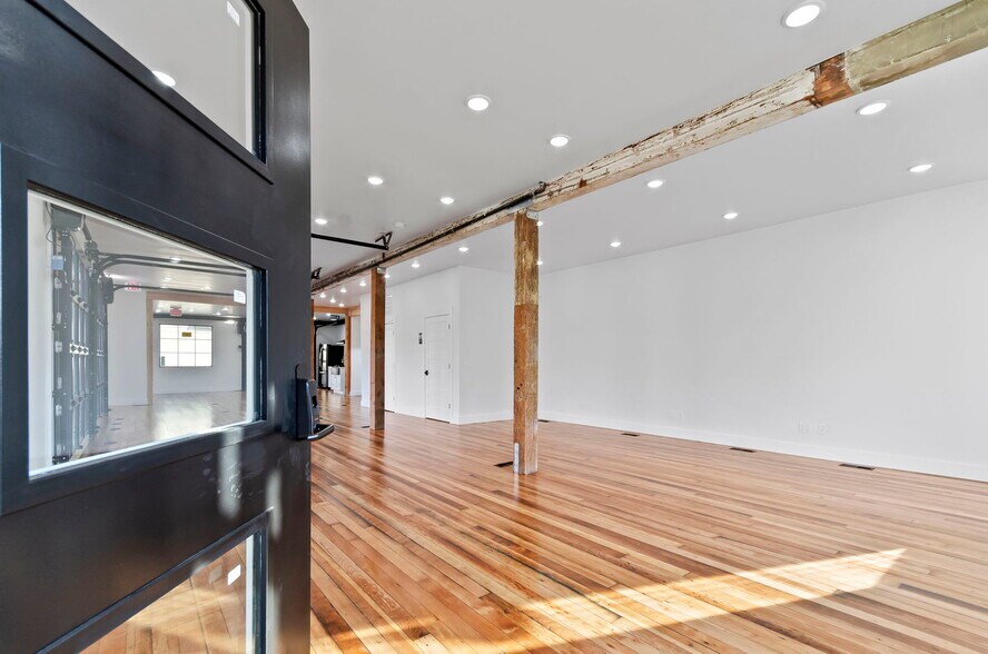 More Photos Of 1452 NE 28th Ave, Portland Storefront Retail Residential For Sale