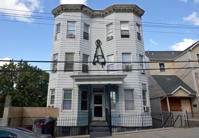 More Photos Of 163 Stanley Pl, Yonkers Apartments For Sale