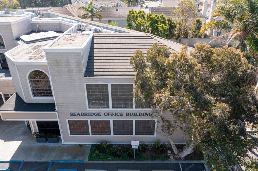 More Photos Of 20042 Beach Blvd, Huntington Beach Loft Creative Space For Sale