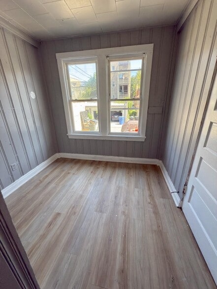 More Photos Of 6215 N Washtenaw Ave, Chicago Apartments For Sale