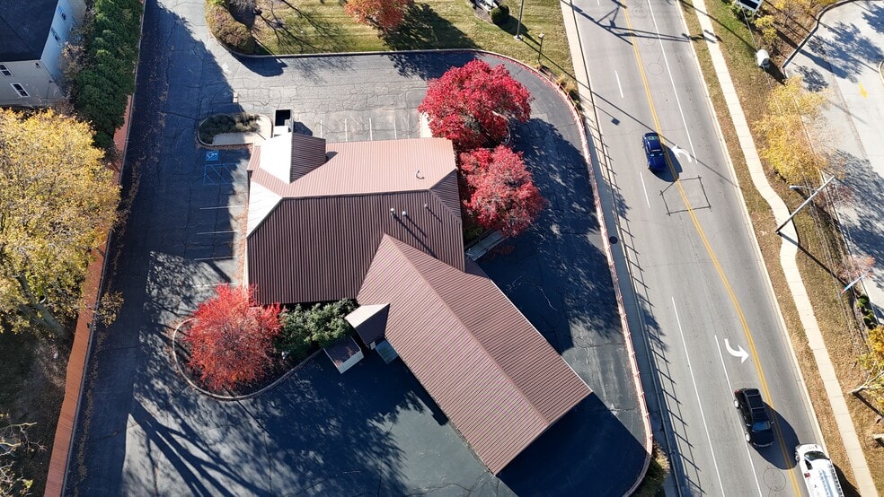 More Photos Of 1800 Union St, Lafayette Office For Sale