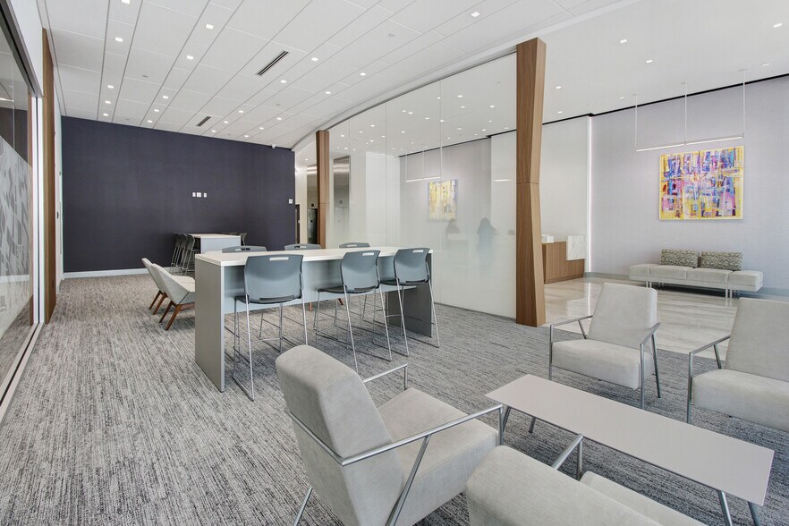 More Photos Of 3470 NW 82nd Ave, Doral Office For Lease