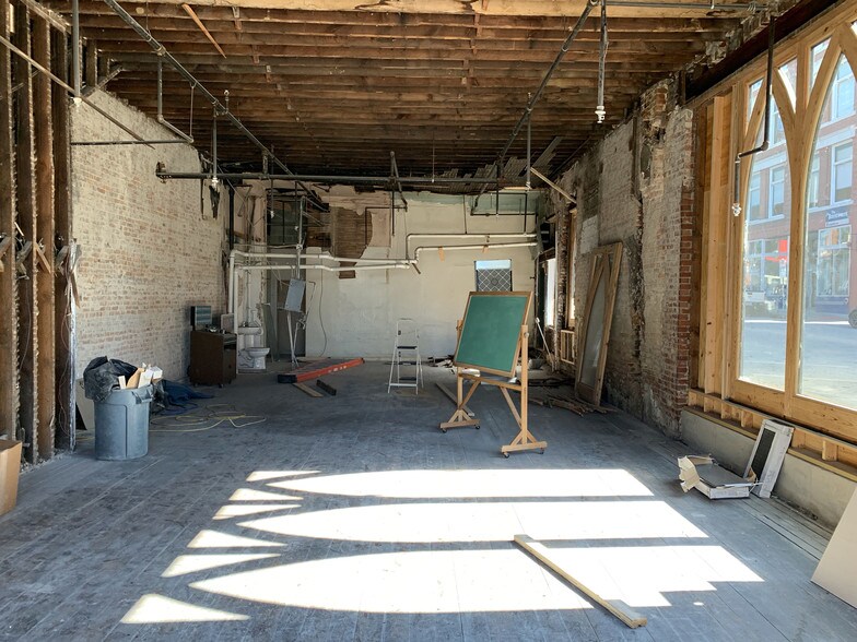 More Photos Of 328-330 South Ave, Springfield Storefront Retail Residential For Lease