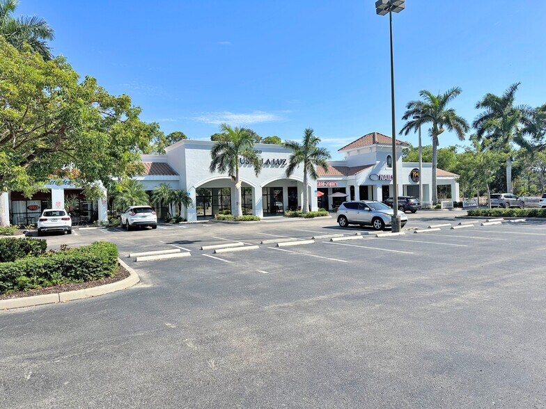 More Photos Of 13500 Tamiami Trl N, Naples Unknown For Lease