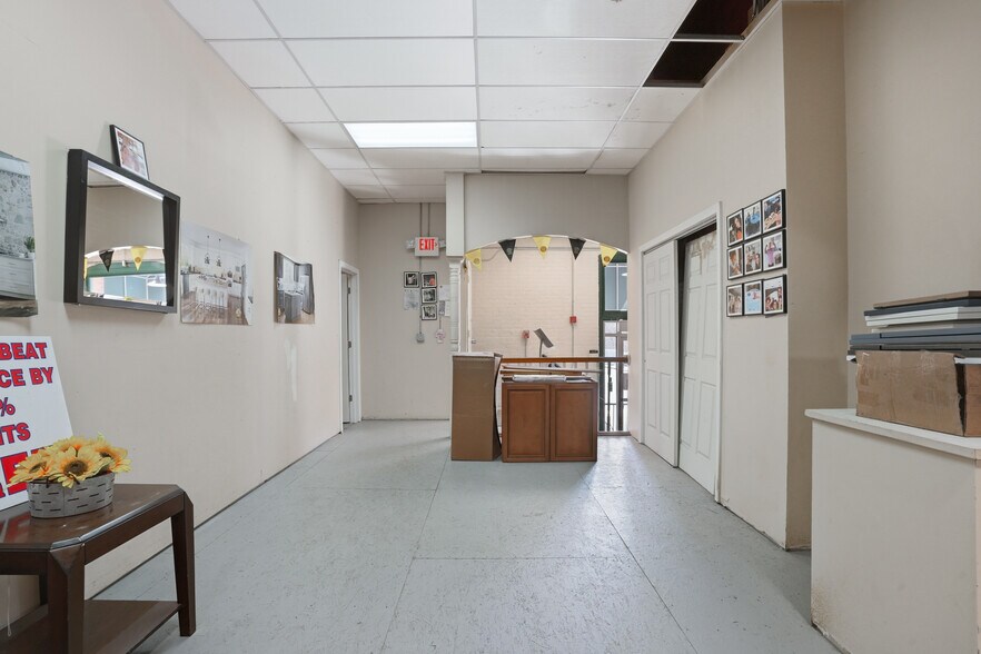 More Photos Of 770 Main St, West Warwick Warehouse For Sale