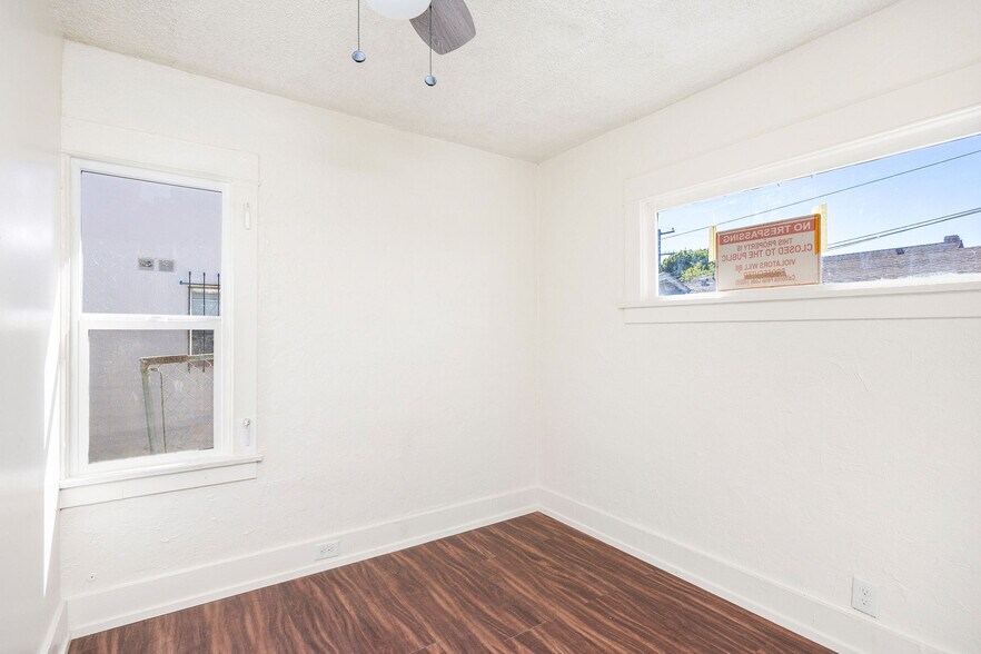 More Photos Of 817 E New York St, Long Beach Multifamily For Sale