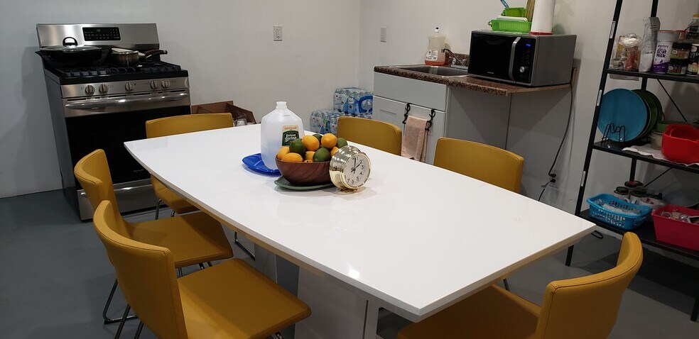 More Photos Of 1511-1515 Bedford Ave, Brooklyn Apartments For Lease