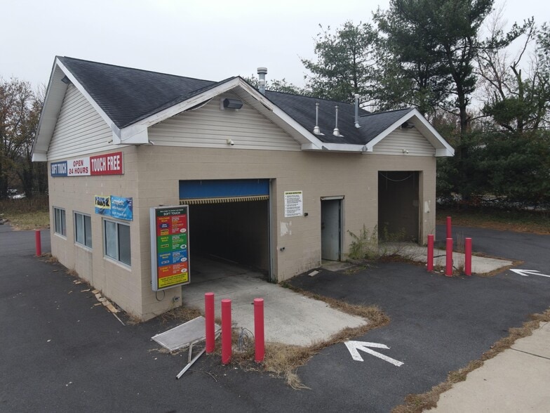 More Photos Of 1603 Dixon St, Fredericksburg Carwash For Sale