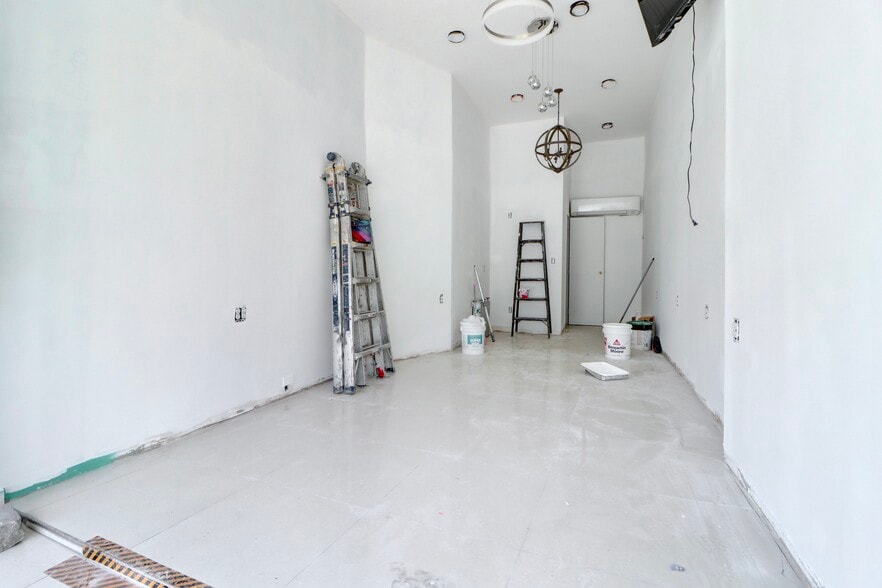 More Photos Of 6903 Myrtle Ave, Ridgewood Storefront Retail Residential For Lease