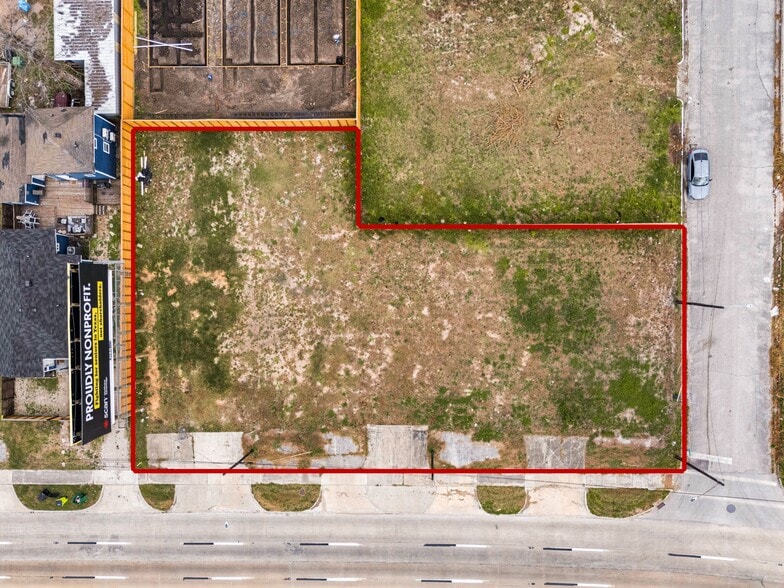 Primary Photo Of 1025 North Loop, Houston Land For Sale