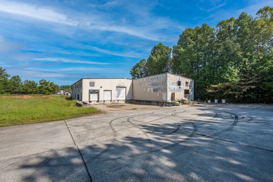 Primary Photo Of 339 Gennett Dr, Jasper Food Processing For Sale