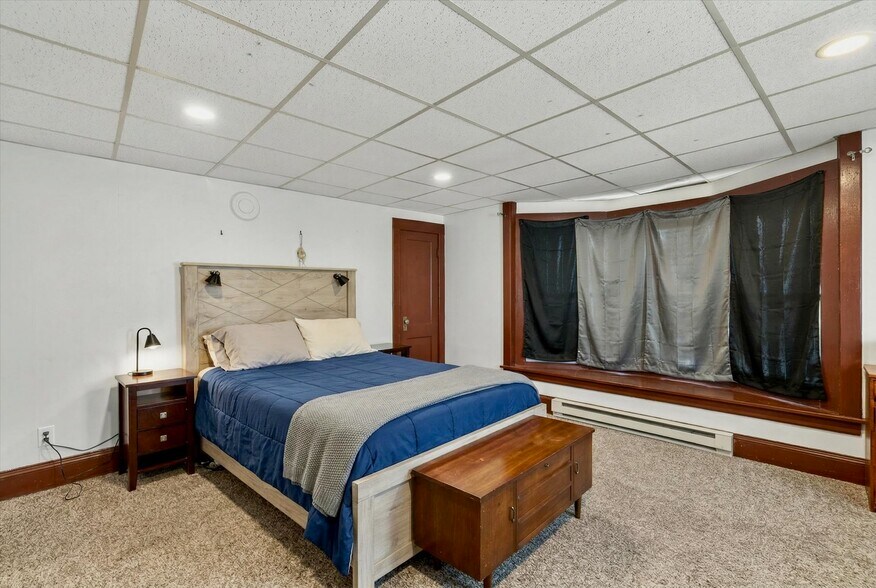 More Photos Of 9 S Main St, Manchester Storefront Retail Residential For Sale