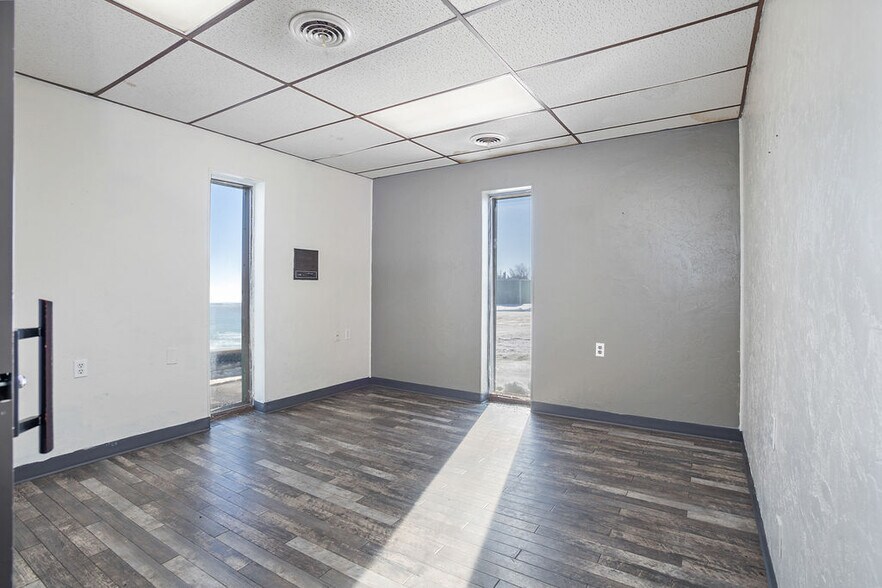 More Photos Of 50101 Highway 52 N, Kenmare Warehouse For Sale