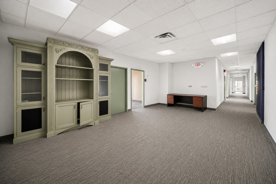 More Photos Of 5-17 Washington St, Norwalk Office For Sale