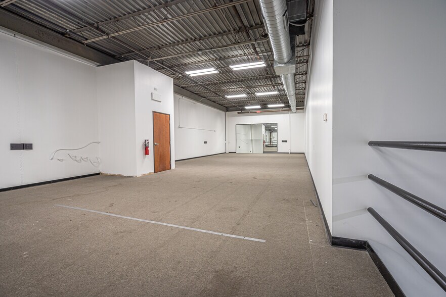 More Photos Of 1901-1923 Windsor Pl, Fort Worth Warehouse For Lease