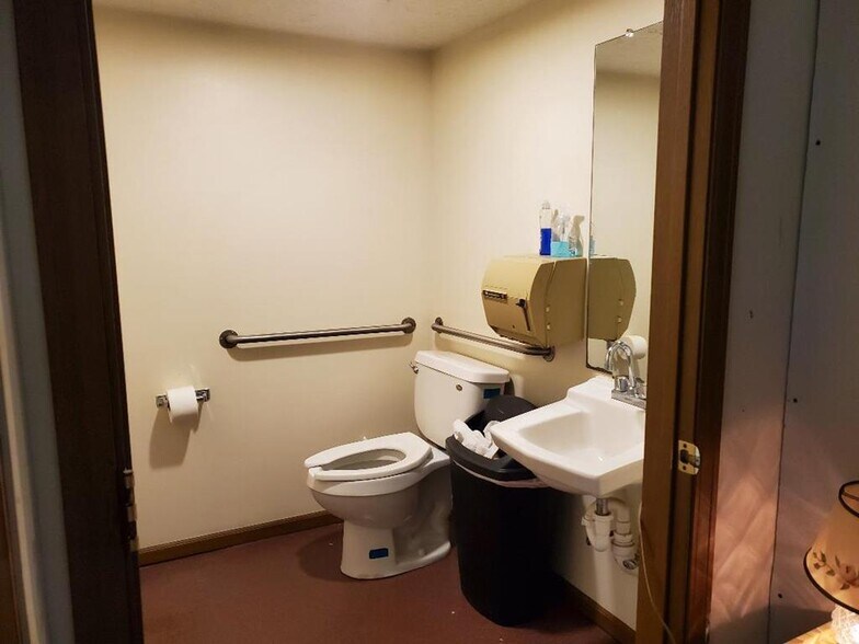 More Photos Of 336 Route 6 W, Coudersport Office For Sale