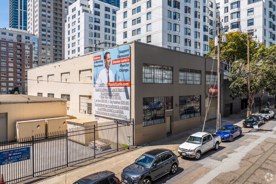 Primary Photo Of 430 Main St, San Francisco Flex For Lease
