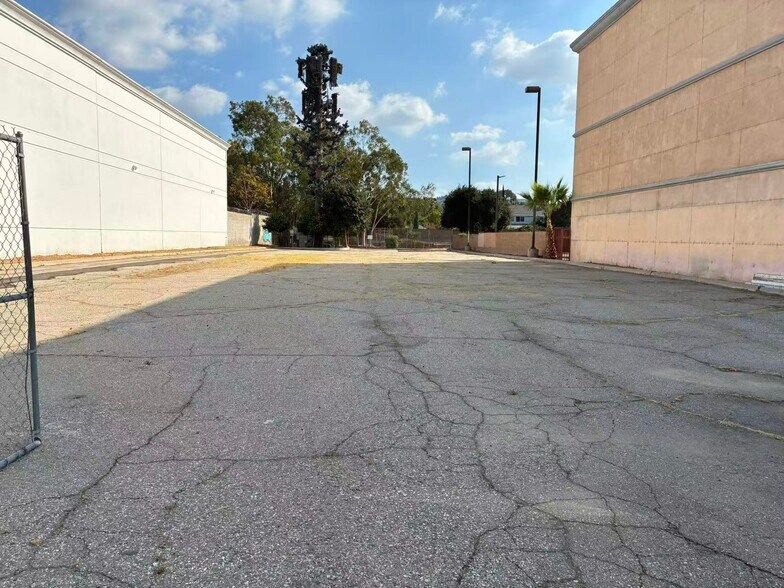 More Photos Of 3114 E Garvey Ave S, West Covina Land For Sale