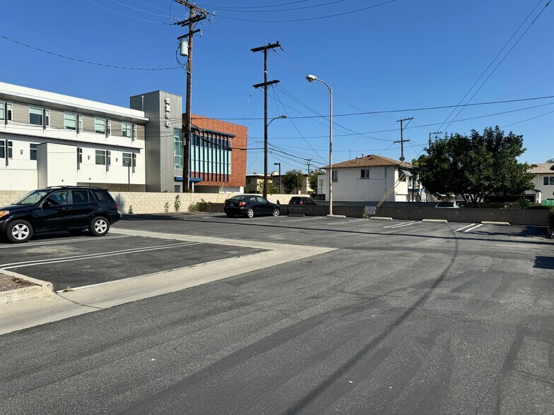 30 W Valley Blvd, Alhambra, CA 91801 Office For Lease