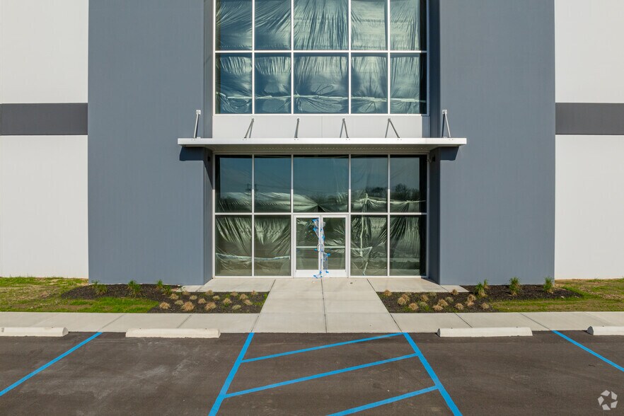 More Photos Of 239 N Heartland Dr, Delphi Warehouse For Sale