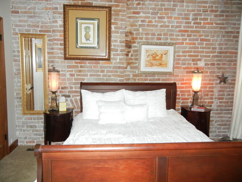 More Photos Of 217 23rd St, Galveston Apartments For Sale