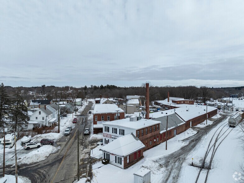 More Photos Of 29 Crown St, Nashua Manufacturing For Lease