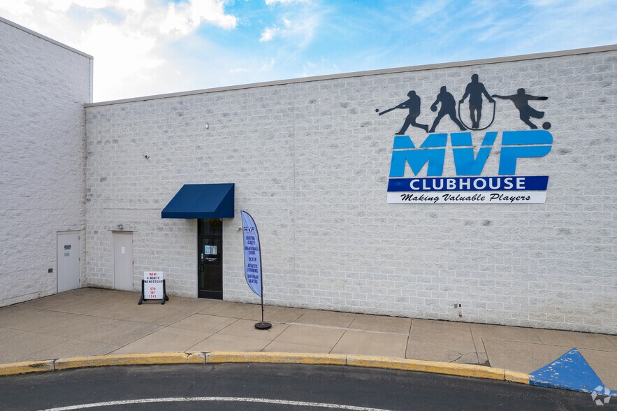 More Photos Of 225 Columbia Mall Dr, Bloomsburg Unknown For Sale