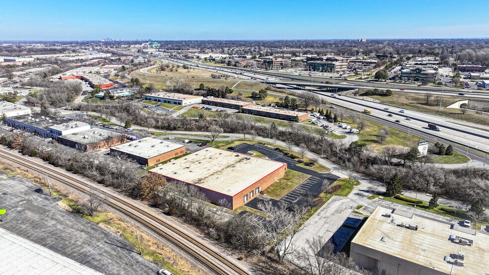 More Photos Of 8400 Nieman Rd, Lenexa Warehouse For Lease