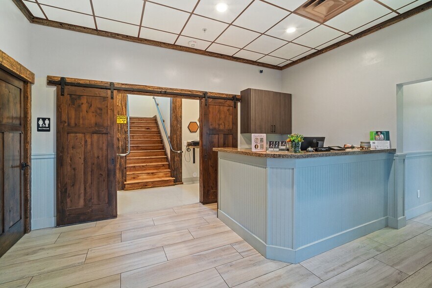 More Photos Of 5373 Highway 224, Park City Medical For Sale