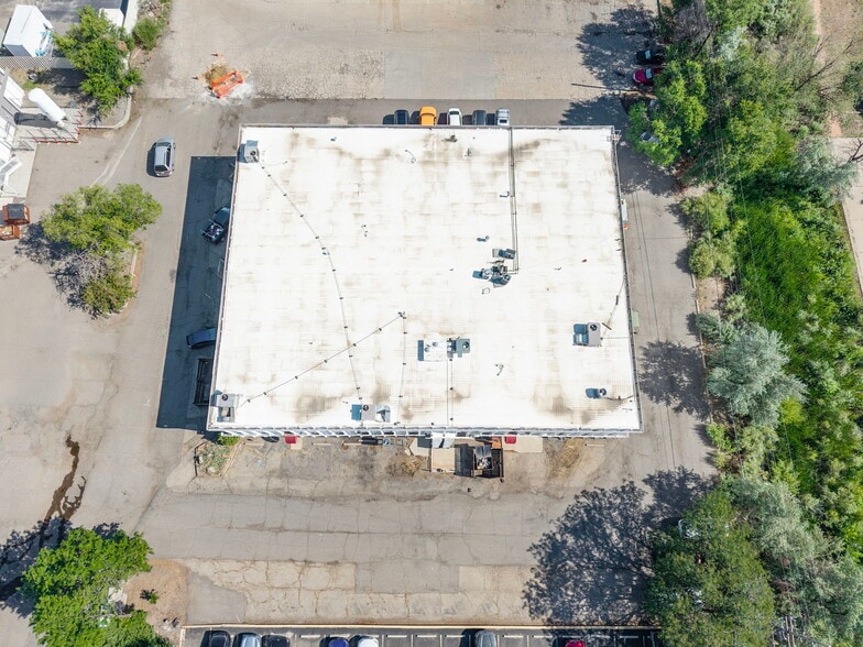 More Photos Of 5595 Arapahoe Ave, Boulder Light Manufacturing For Sale