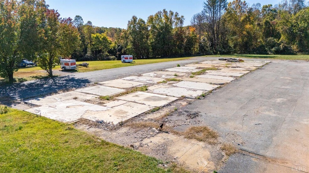 More Photos Of 4512 S Amherst Hwy, Madison Heights Land For Sale
